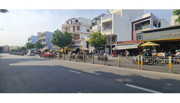 Cho thuê nhà 2 Mặt Tiền Lũy Bán Bích 83m2, 4Lầu+ST - CẠNH BỆNH VIỆN